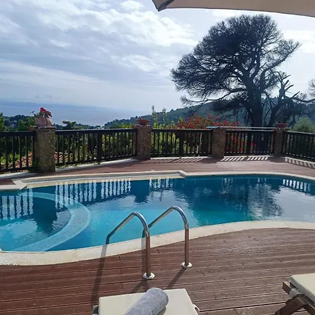 Cave Luxury Skiathos * Troulos