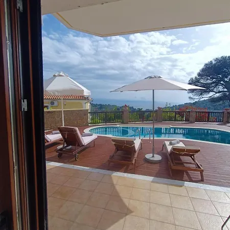 Cave Luxury Skiathos * Troulos
